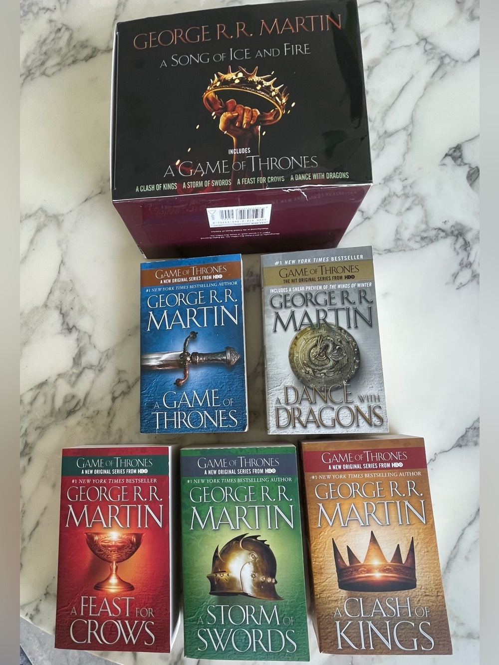 Game of Thrones box set of books/Song of Ice & Fire - Picture 2 of 5